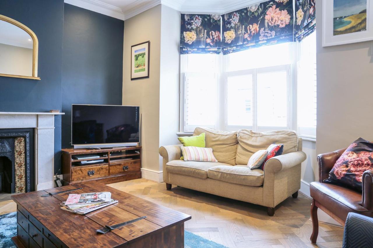 Clapham Old Town Maisonette 2
