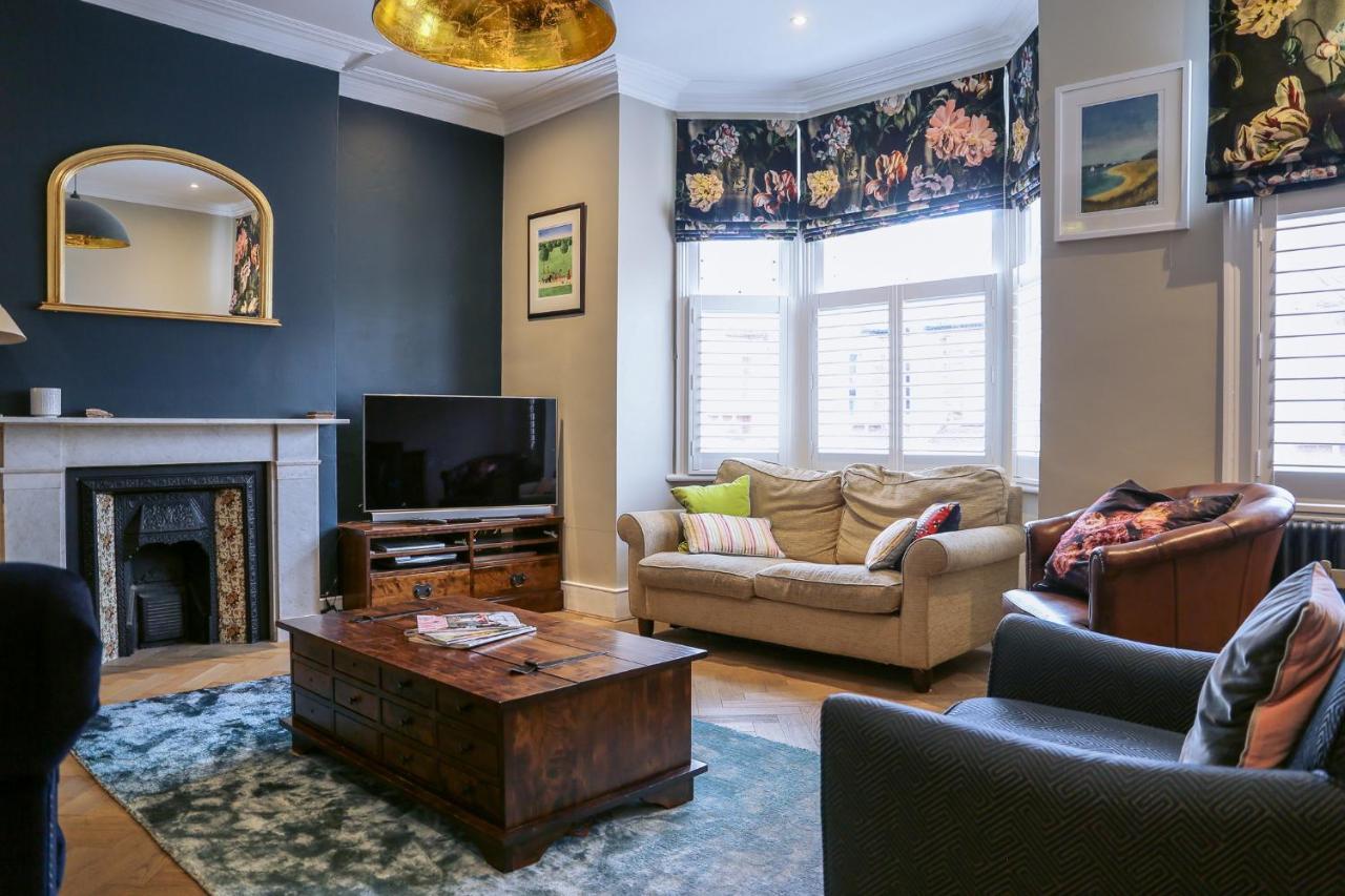 Clapham Old Town Maisonette