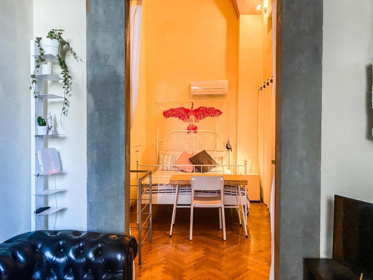 Charming Loft Facing Medici Chapel