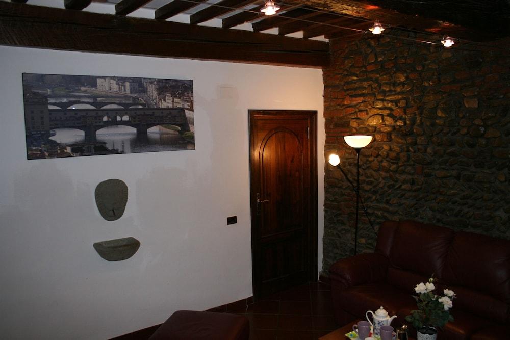Macci Apartment 1