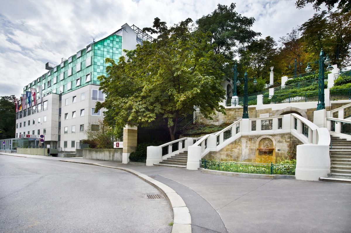 Strudlhof Hotel & Palais
