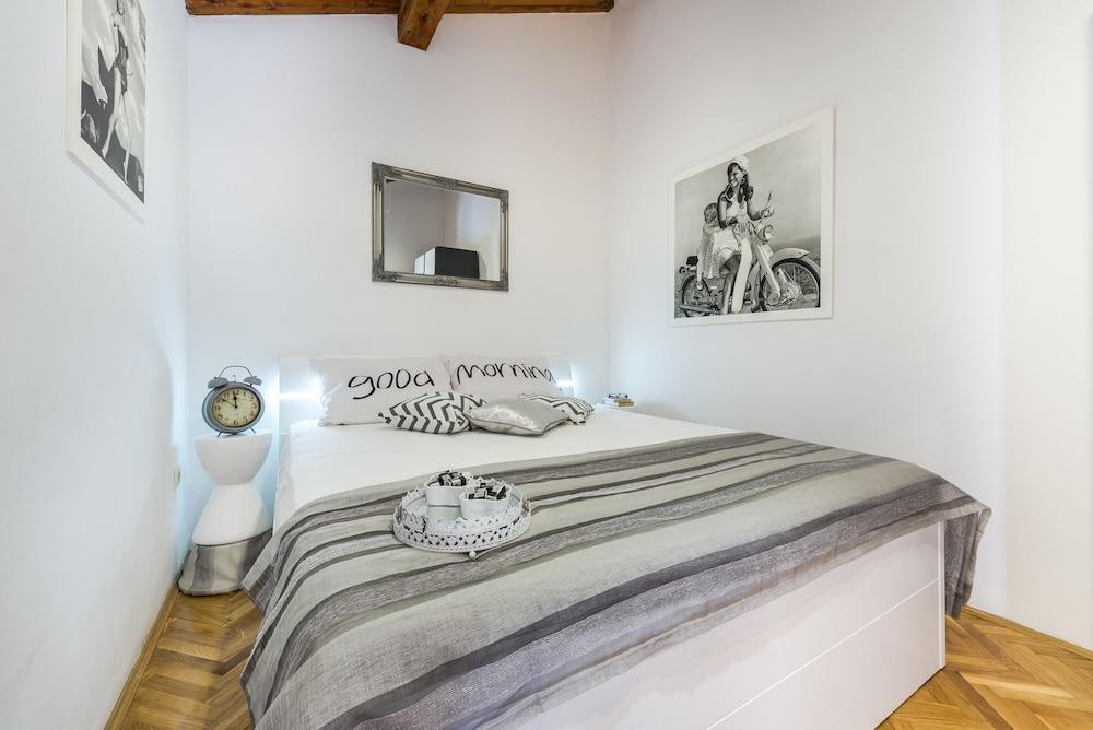 Lapad Beach Apartment Tolja 1