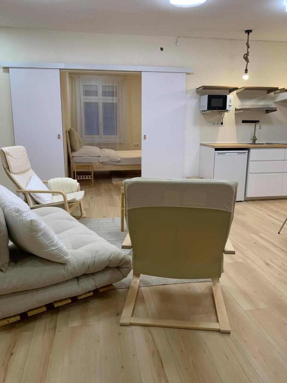 Bpr Lyra Home with A/C