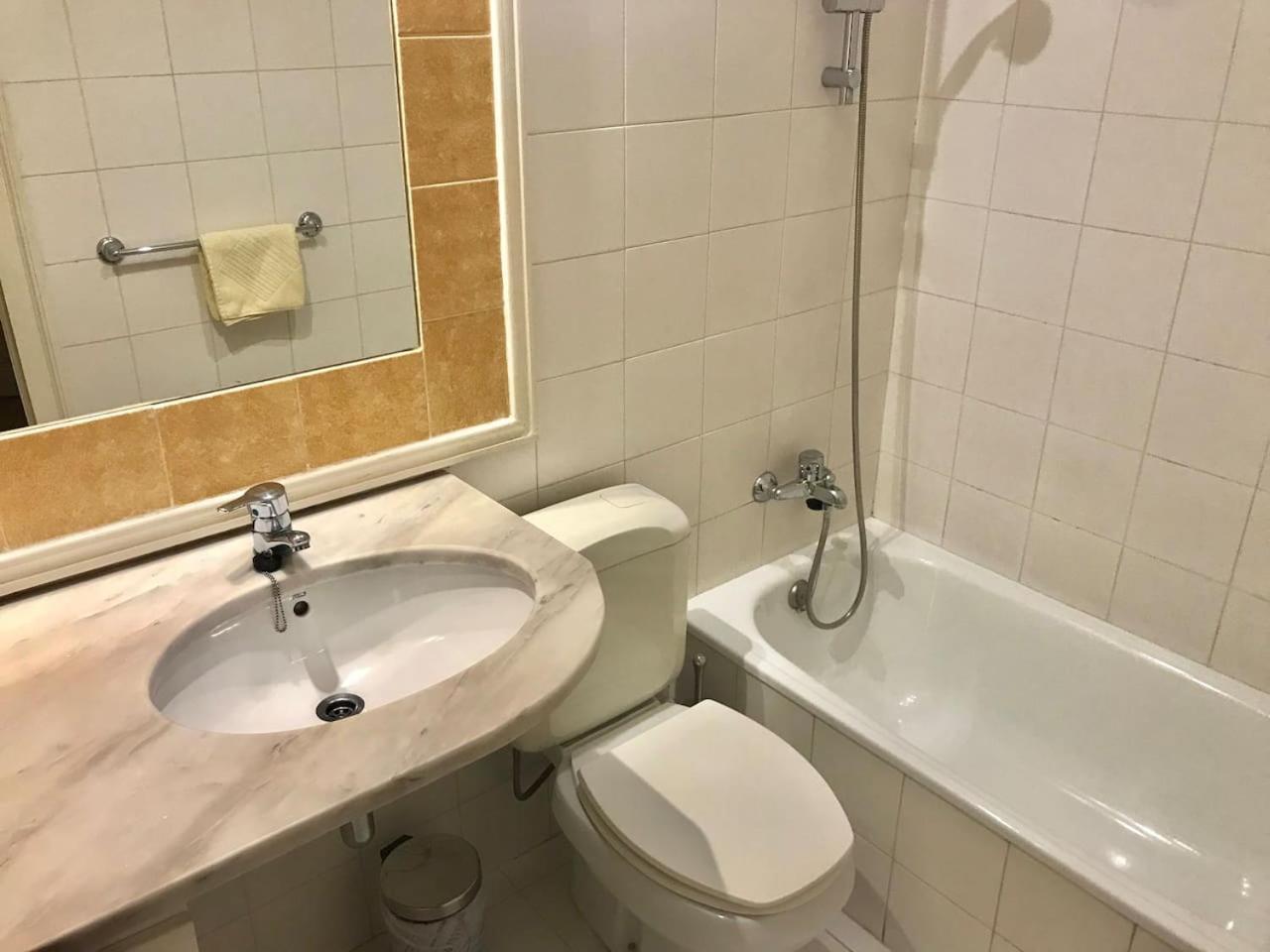 Charming Flat 1