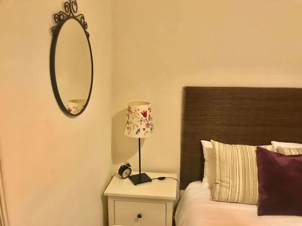 Charming Flat 2