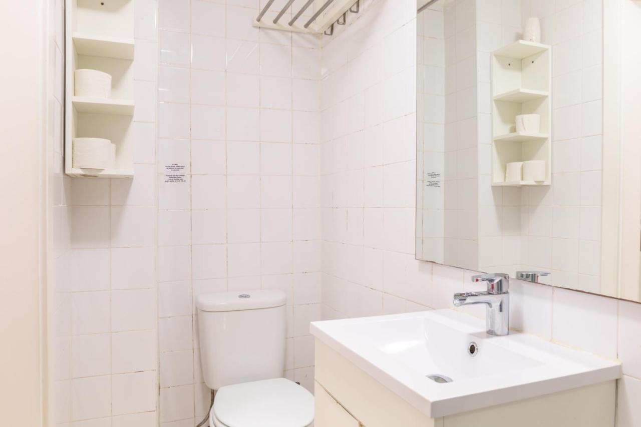 Studio in the Heart of Alfama! Super Central! 1