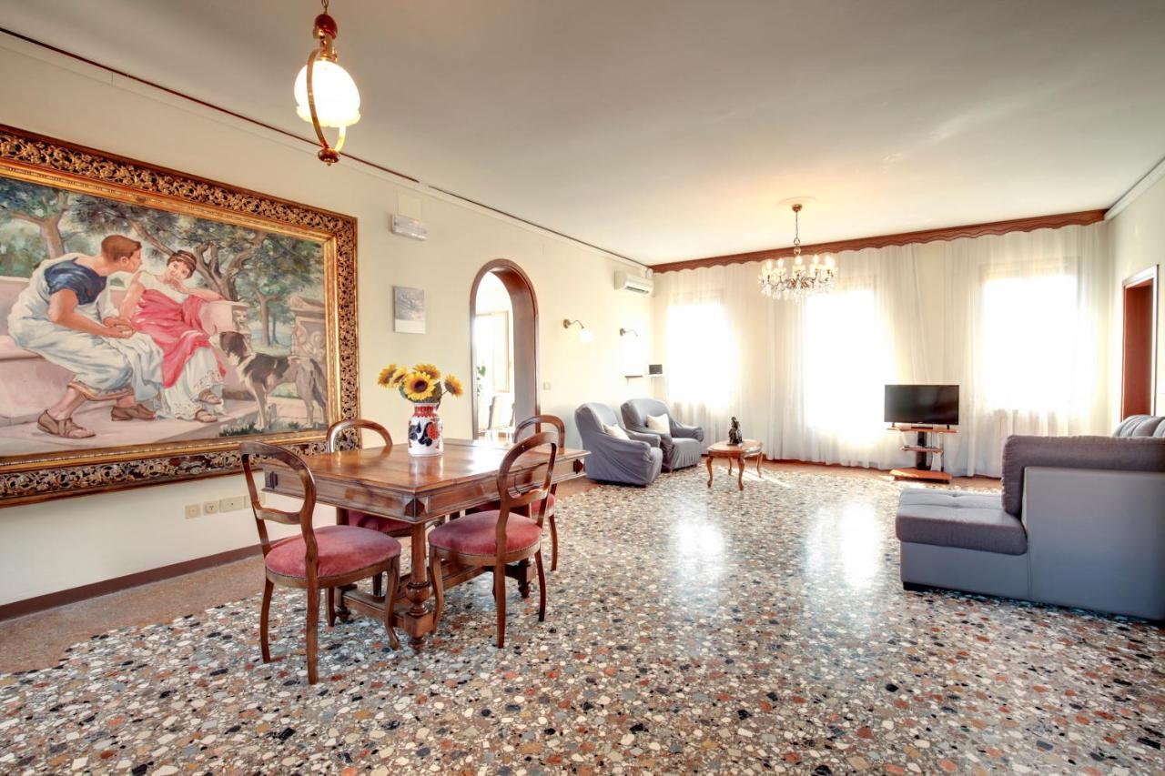 Tre Archi 2