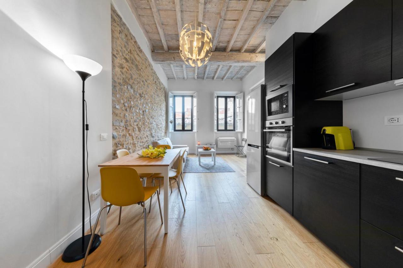 Teatro Della Pergola Apartment 2