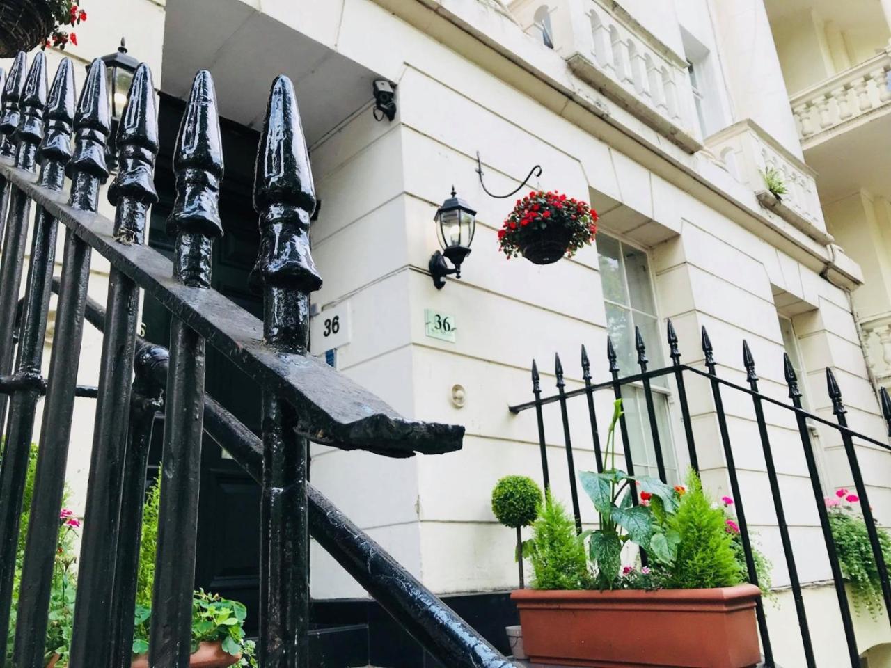 36 Hyde Park Gate 1