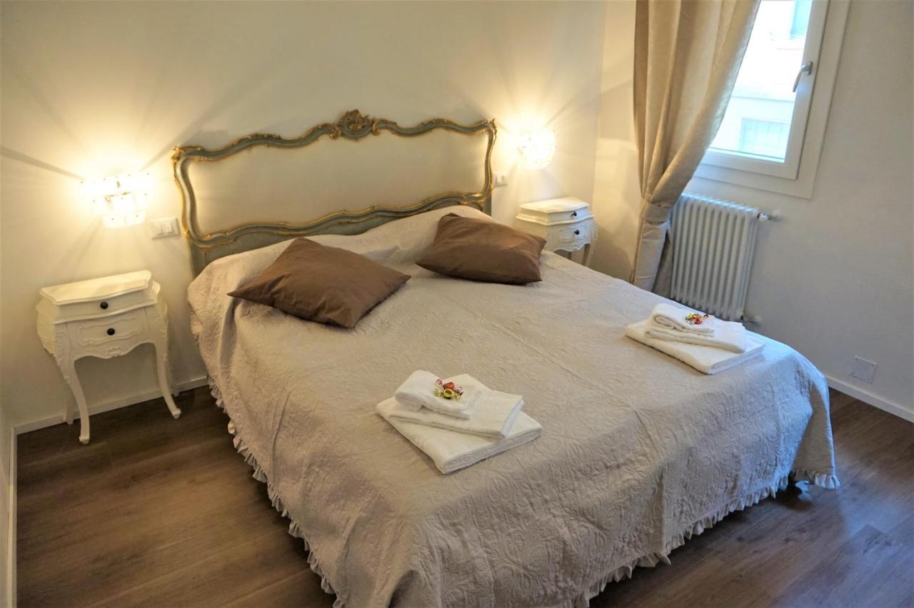 Sara S Luxury Home Five Minutes From Piazza San Marco 2