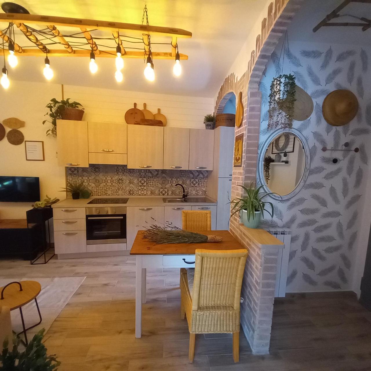 Casa Fiorita 22 Porto Ceresio