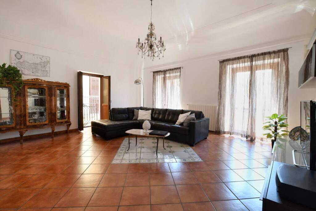 Iflat Casa Teso Con Terrazza Sui Tetti 1