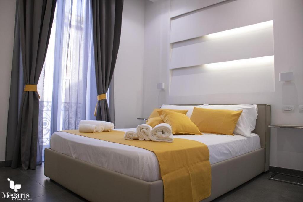 Megaris Luxury Suite Rooms 1