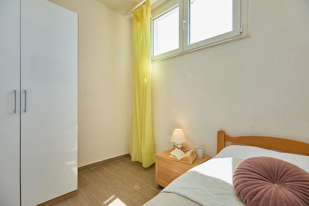 Apartment D&L 2