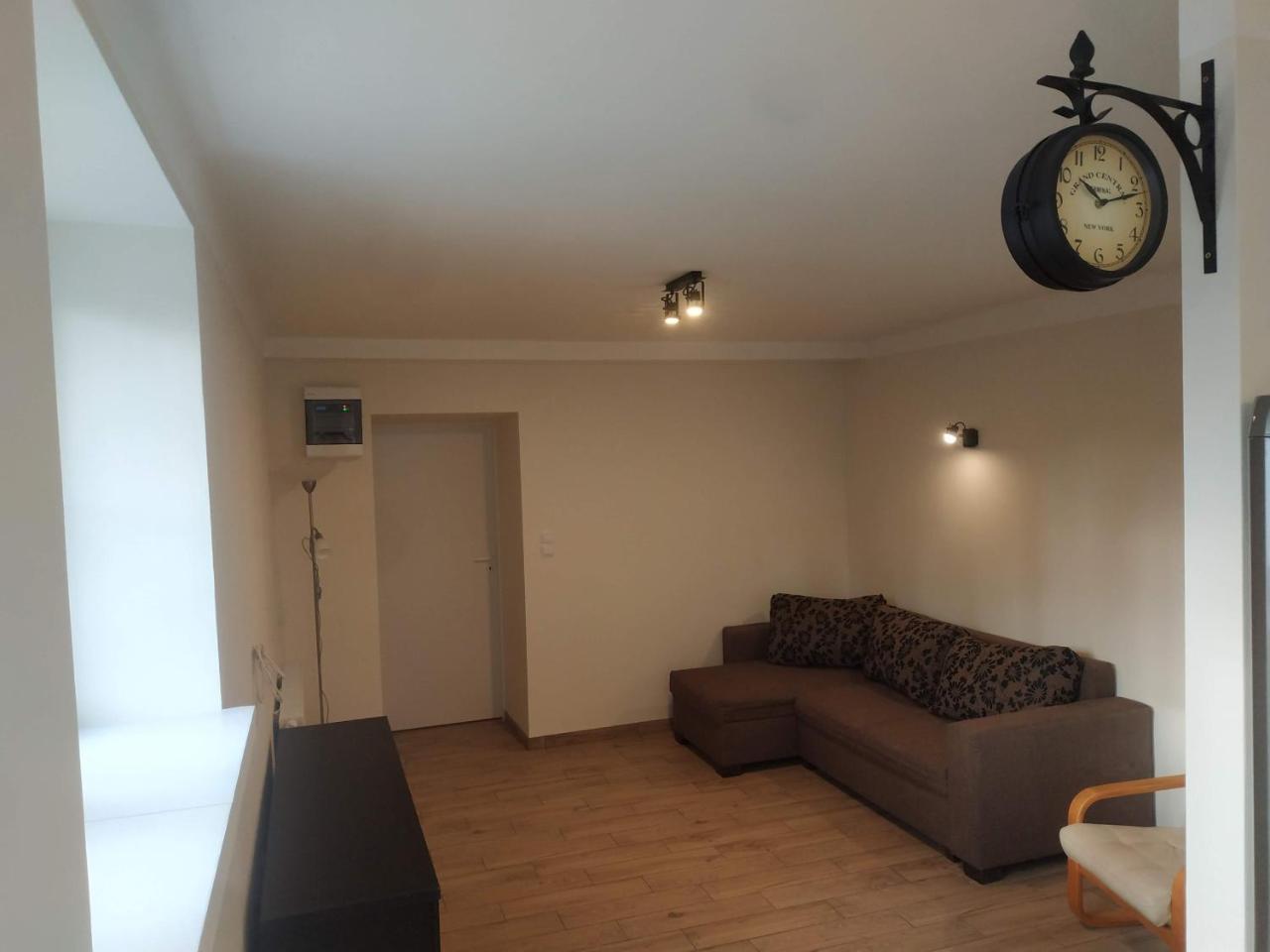 Apartament 2 Pokojowy W Otrębusach Blisko Warszawy