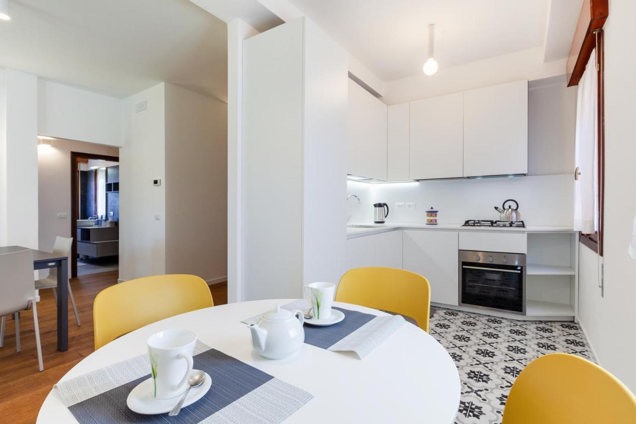 Venice Lido Wonderful Apartment with Terrace