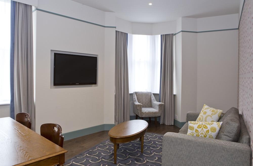 The Morton Hotel 2