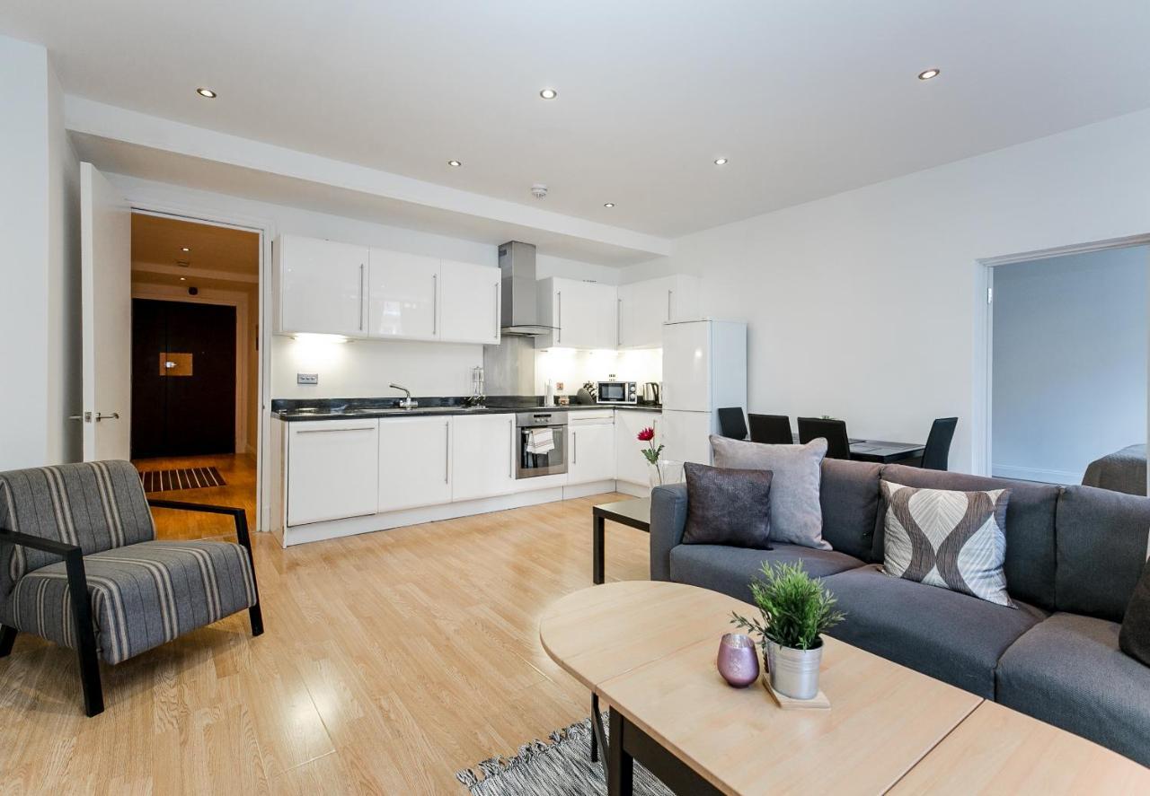 Aldgate Apartment 2
