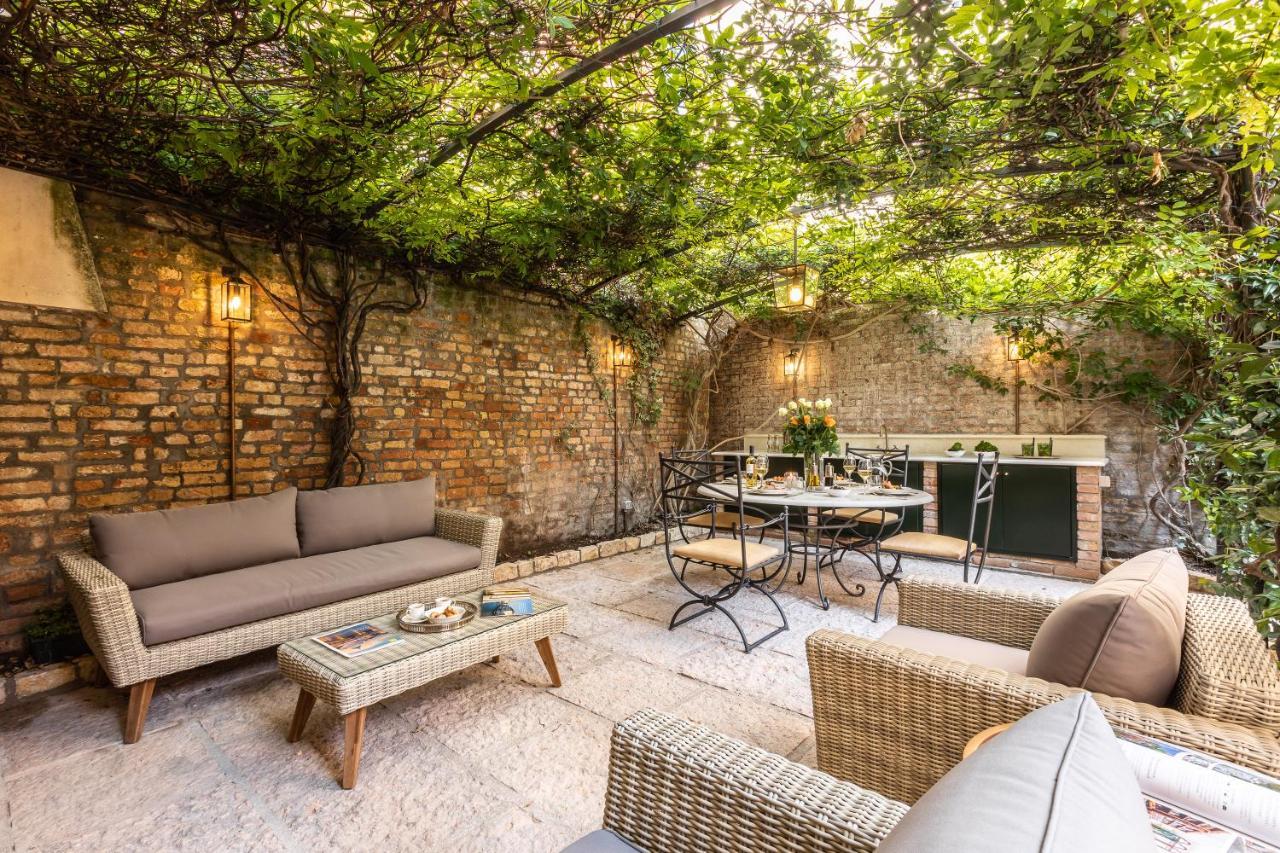 Luxury Garden House la Baruffa- Dimora Italia Collection -