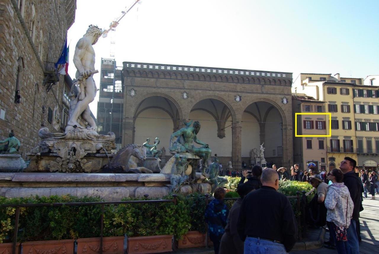 Piazza Signoria 1, Apartment 2