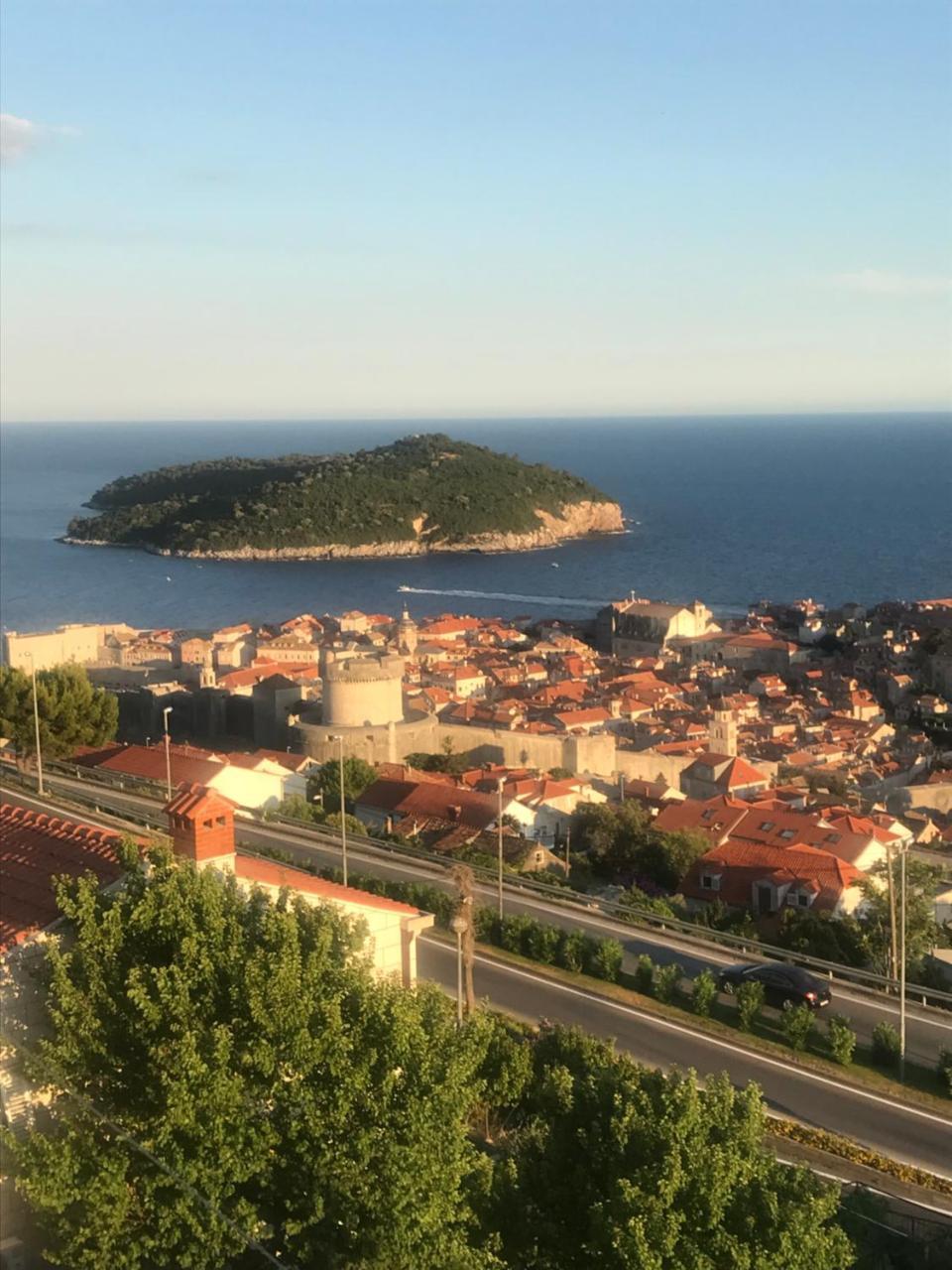 Charming View Old Town Ap, with Free Parking 2