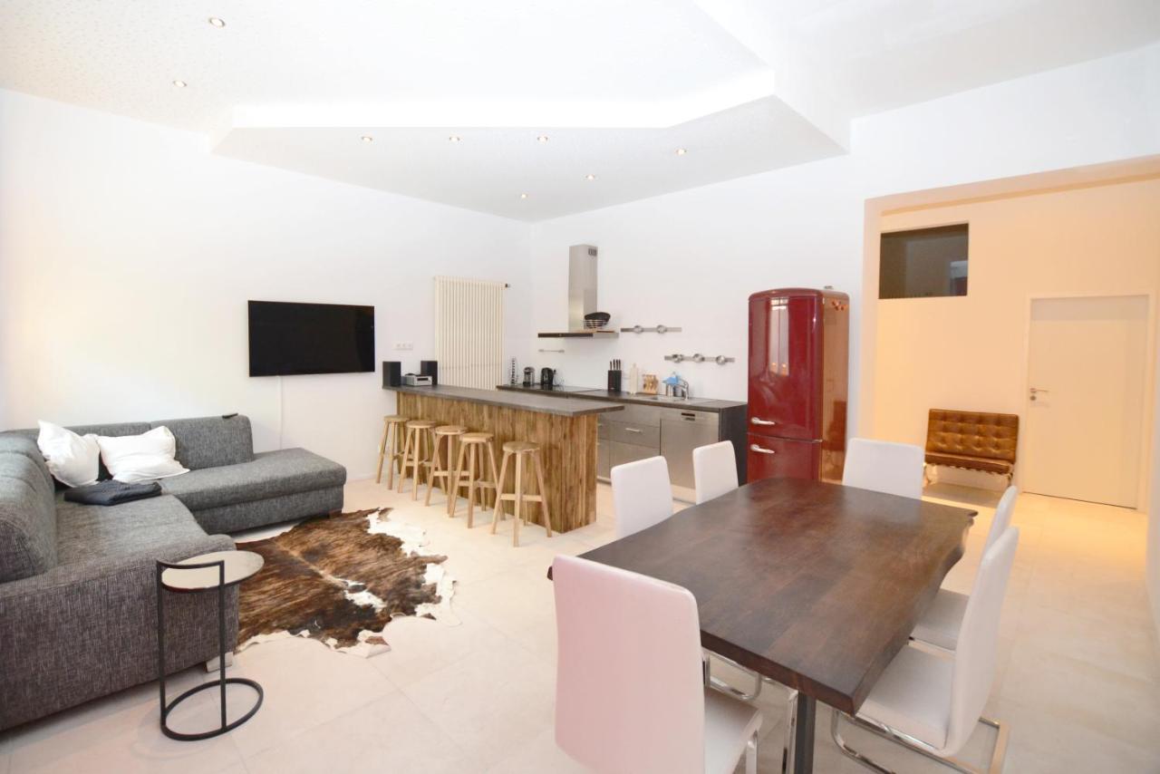 Loft Directly Next To Oktoberfest And Downtown