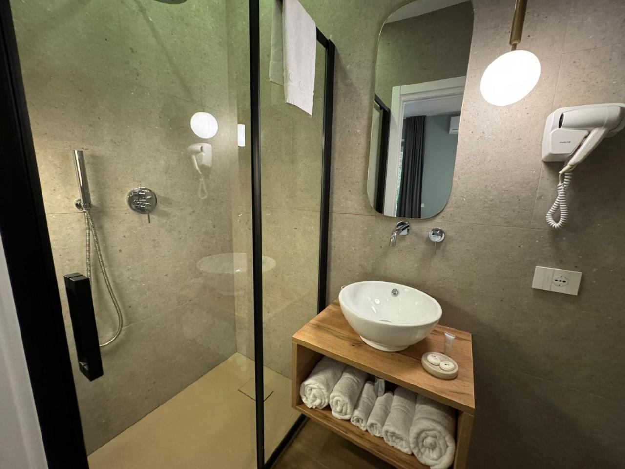 Krysos Luxury Rooms (Adults only) 1