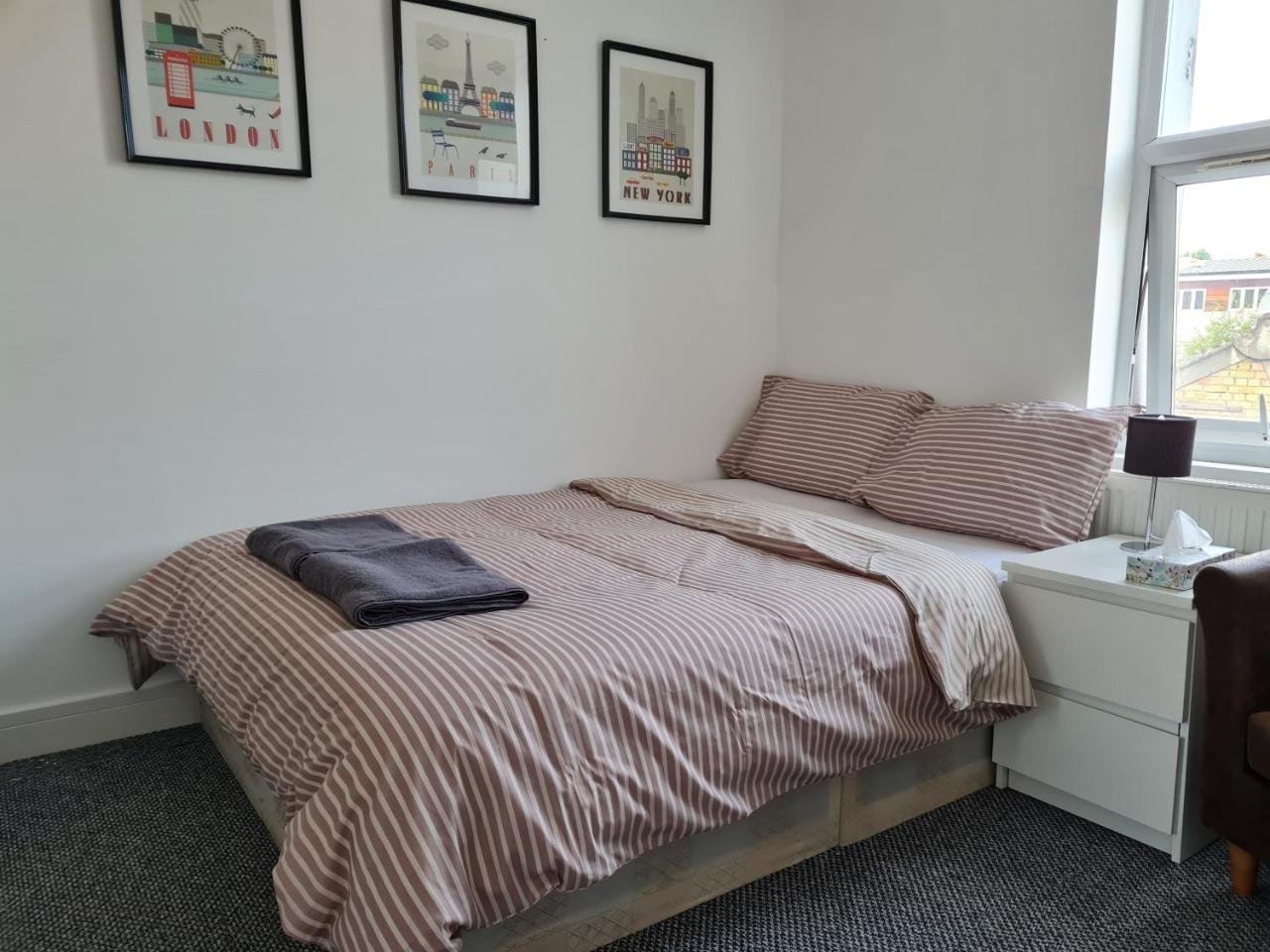 En-Suite Rooms (5-Mins From Underground)