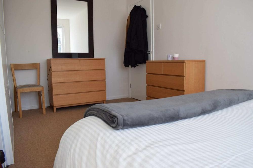Bright 2 Bedroom Flat - Short Walk To Notting Hill 2