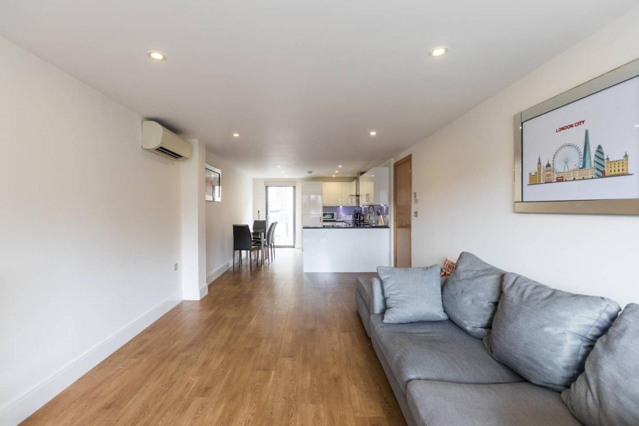 Bright And Modern 3 Bed Apartment Hyde Park Central London 1
