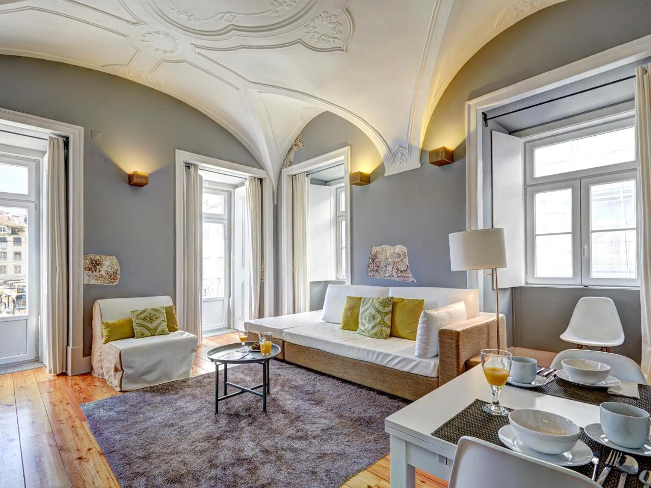 Sonel Investe Figueira Boutique Apartment by Get Your Stay 2
