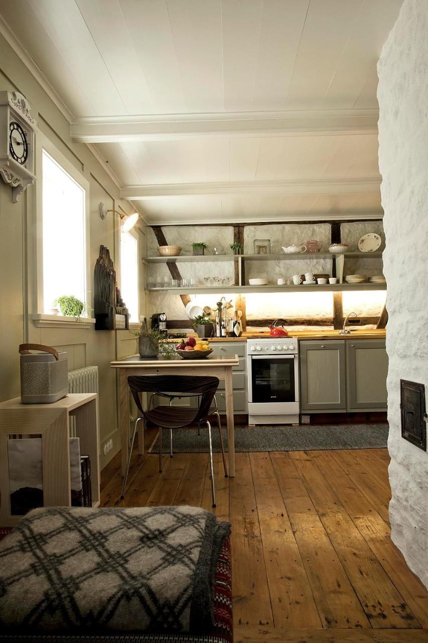 Vaktahouse 1