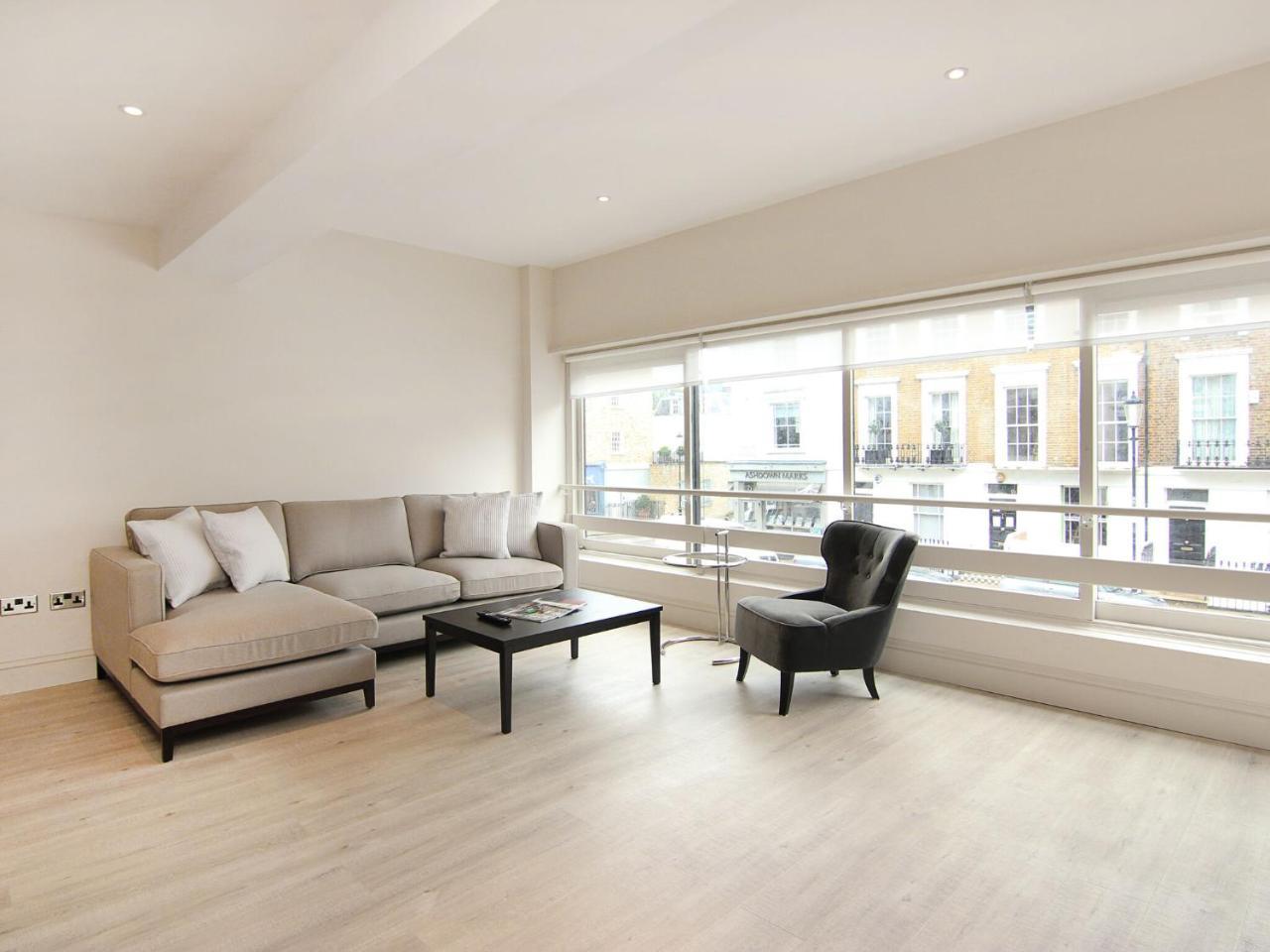Spacious Apartment in London Near Buckingham Palace 1