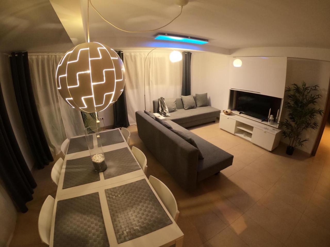 Apartamento a Primera Linea de Mar En Platja D’Aro