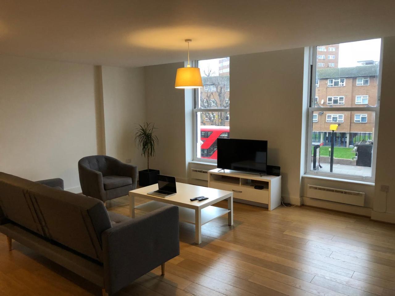 Spacious Clapham Apartments 1