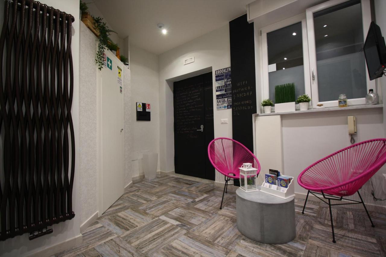 Recia Room 2