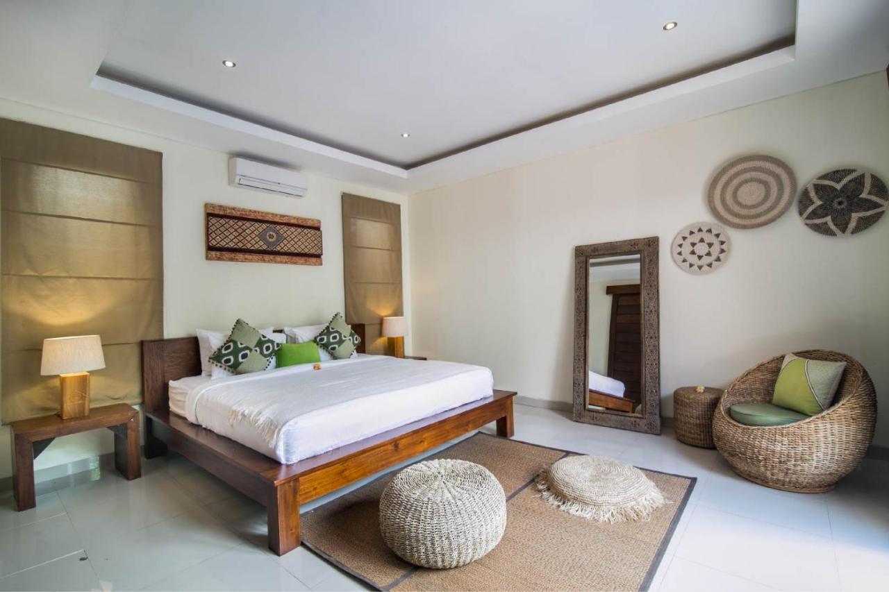 Marijo Villa 2