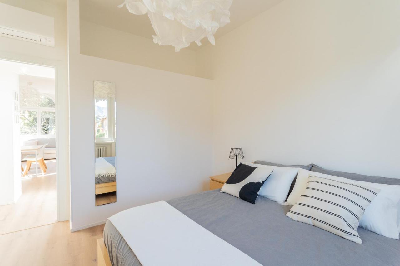 Lovely Corner in the Heart of the Lake by Rent All Como