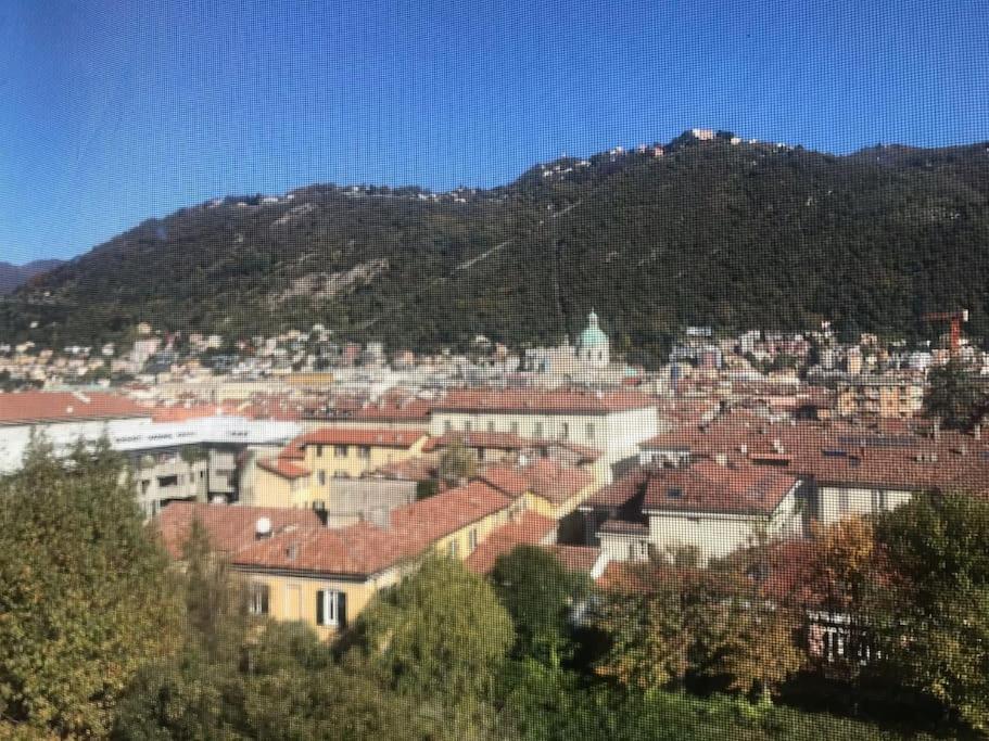 Maison 53 Incantevole Appartamento Vista Cattedrale di Como 2