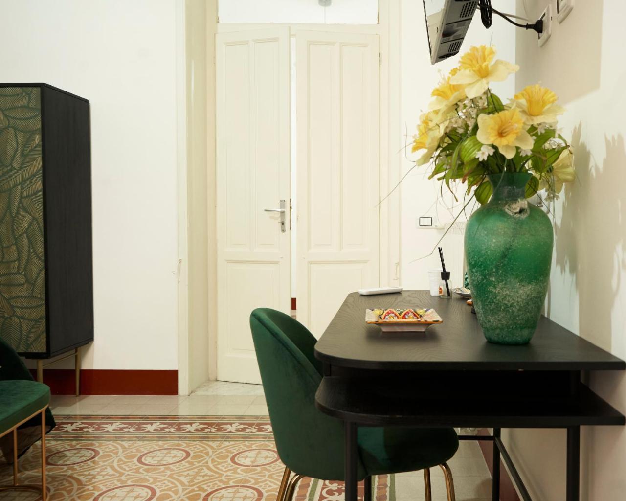 Ballaro Guest House 2