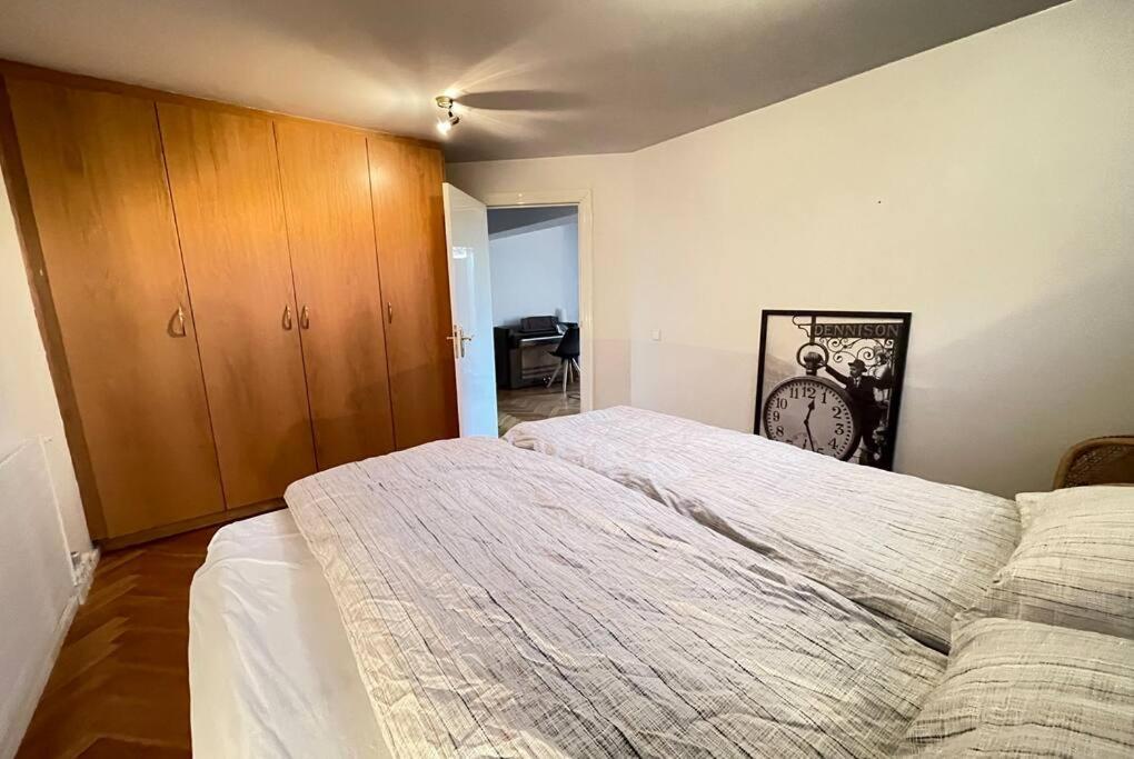 Cozy Centrally Located Apartment in Reykjavik