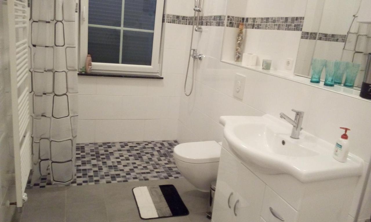 Berlin - Schonefeld Grune Wohnung
