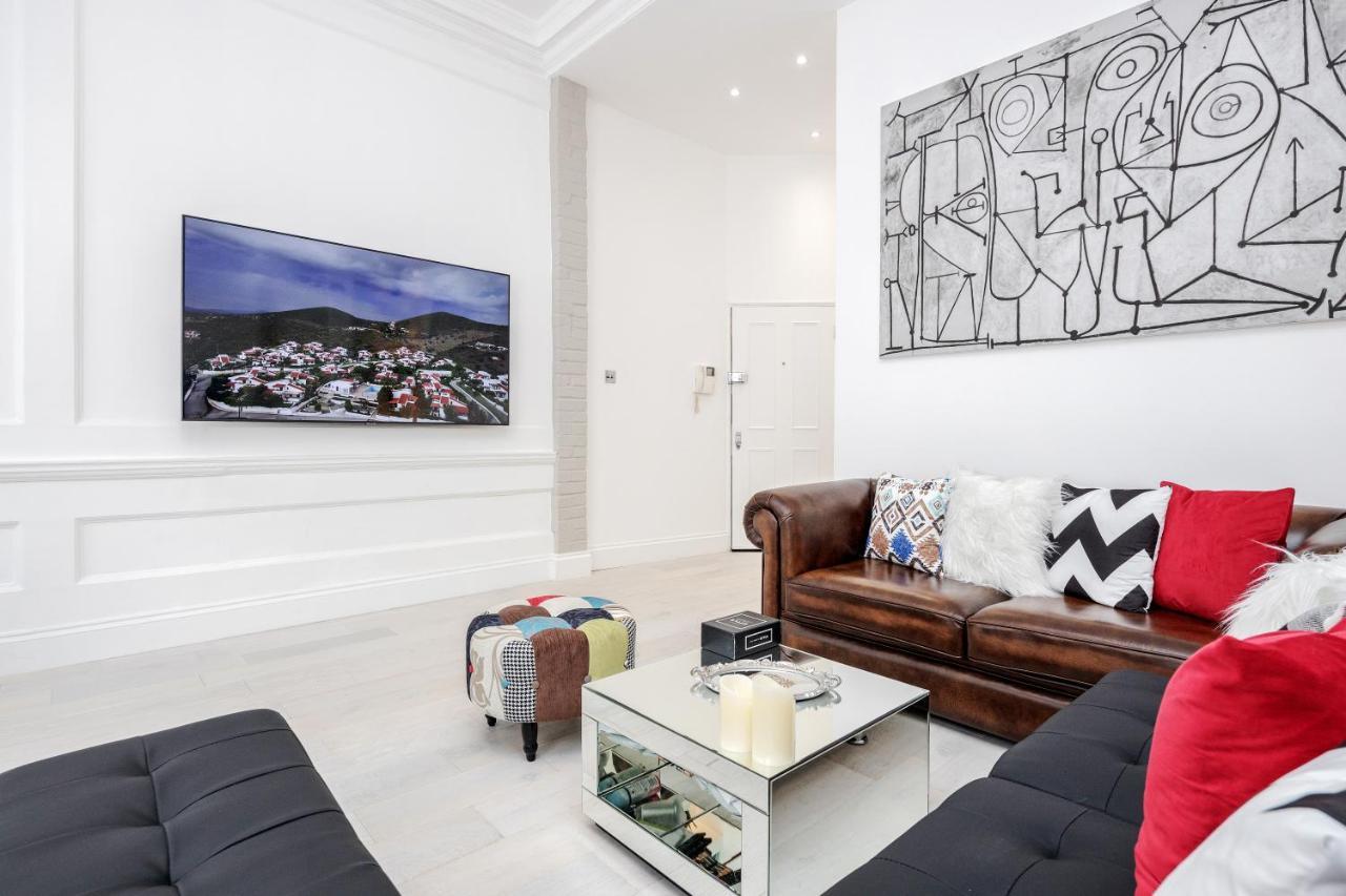 Oxford Street 2 Bed Apartment 2