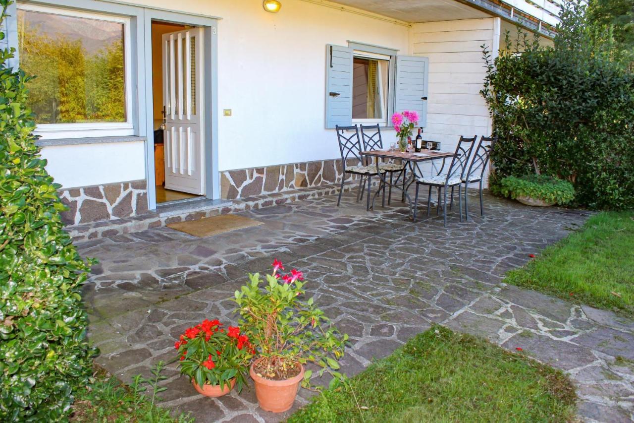 Sole 3 Garten Ferienwohnung Mit Pool Eg 2