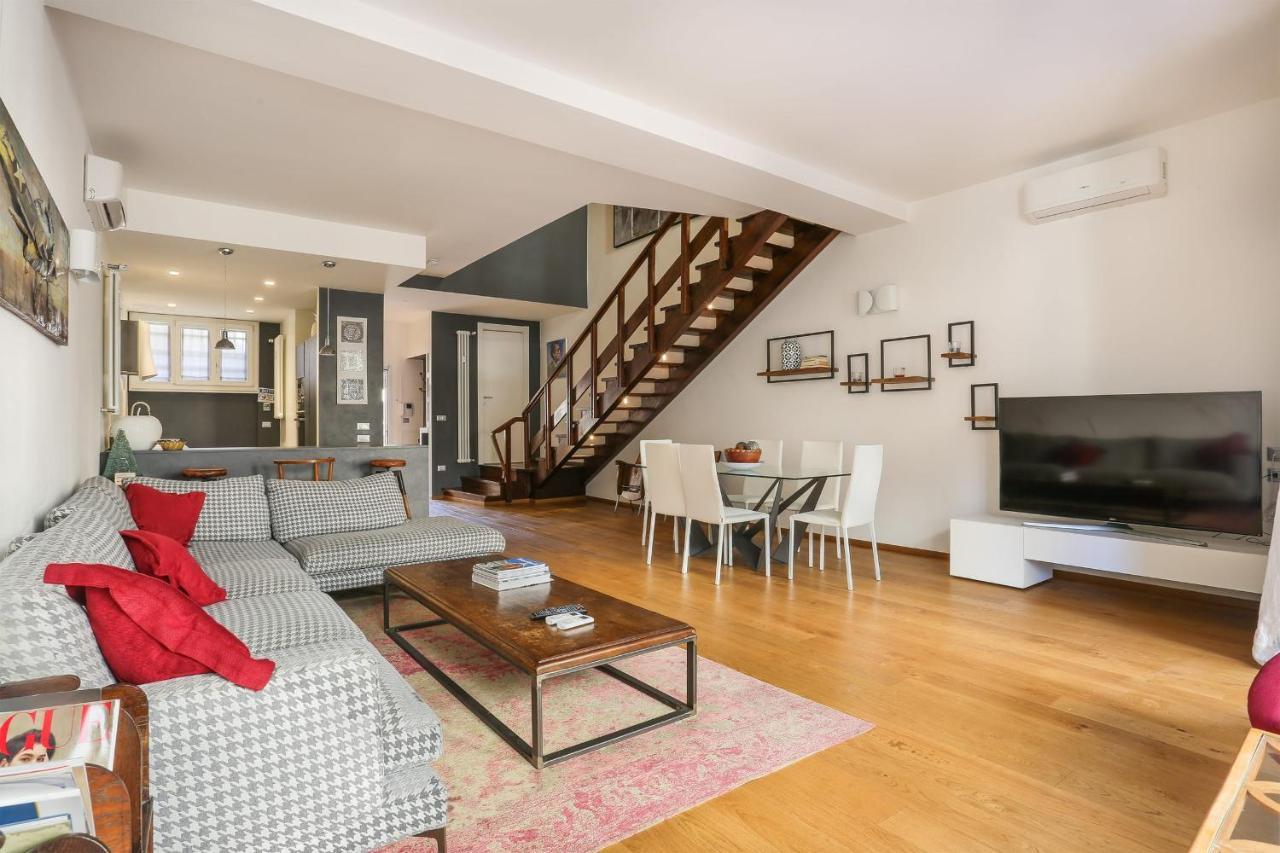 Luxury Pontevecchio Duplex 5 Stars Apartment - Hosted by Sweetstay