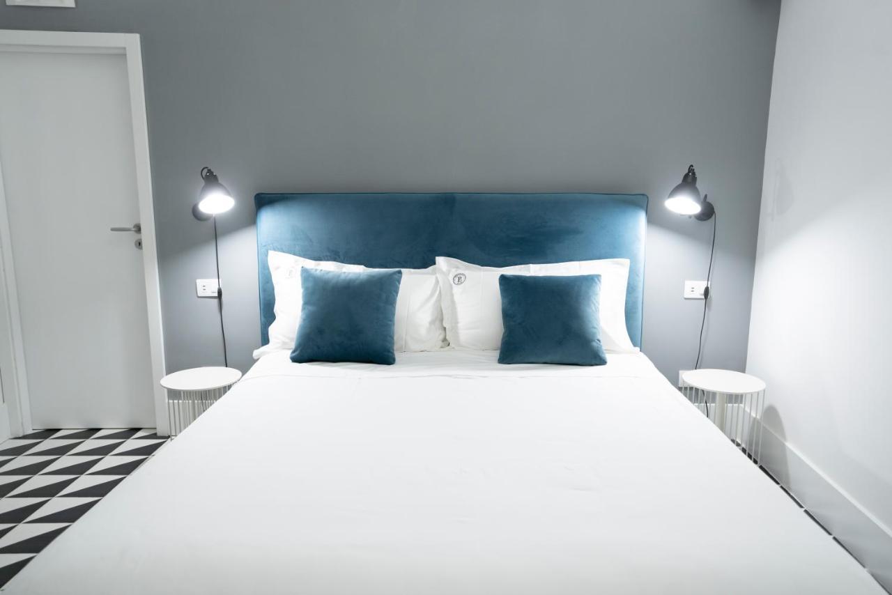 Pulcinella Suite 1