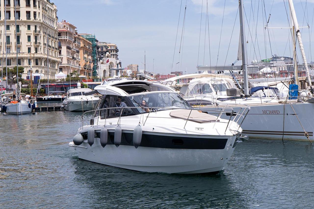 Greros Yacht by Clapa H.&G Group