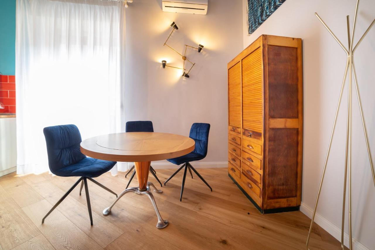 Design Apartment Next Sorbillo on Tribunali St 2