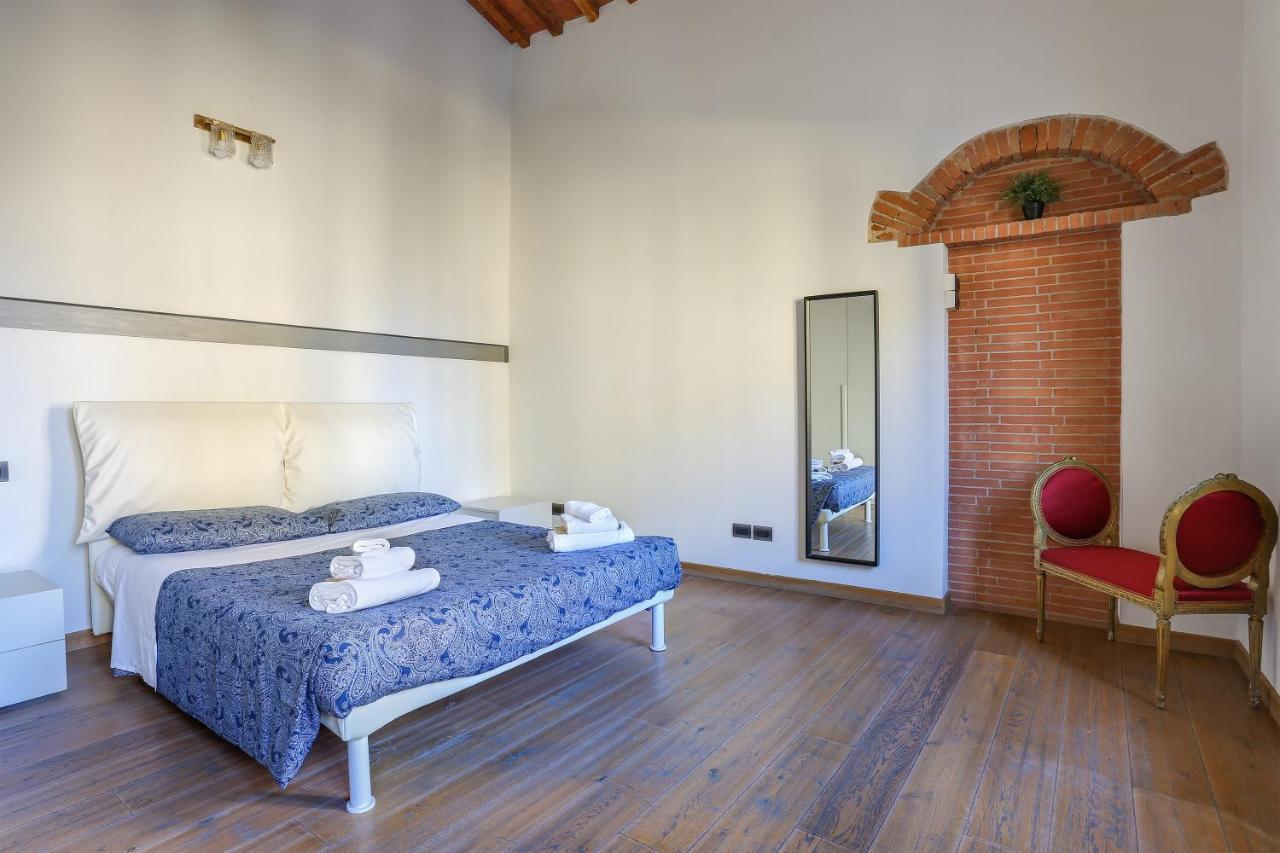 Uffizi Suite II in Florence-Hosted by Sweetstay