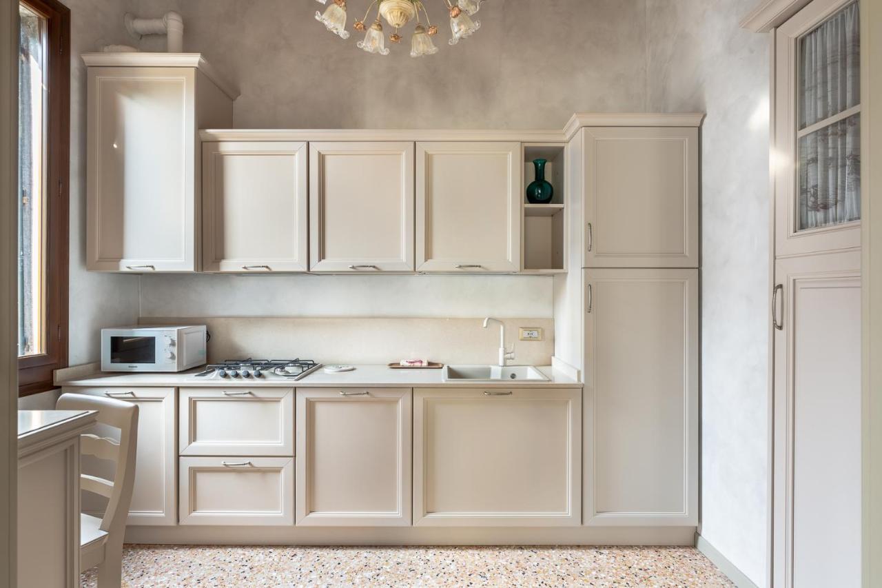 Ca' Cappello Venice Apartment 1 with Canal View 1
